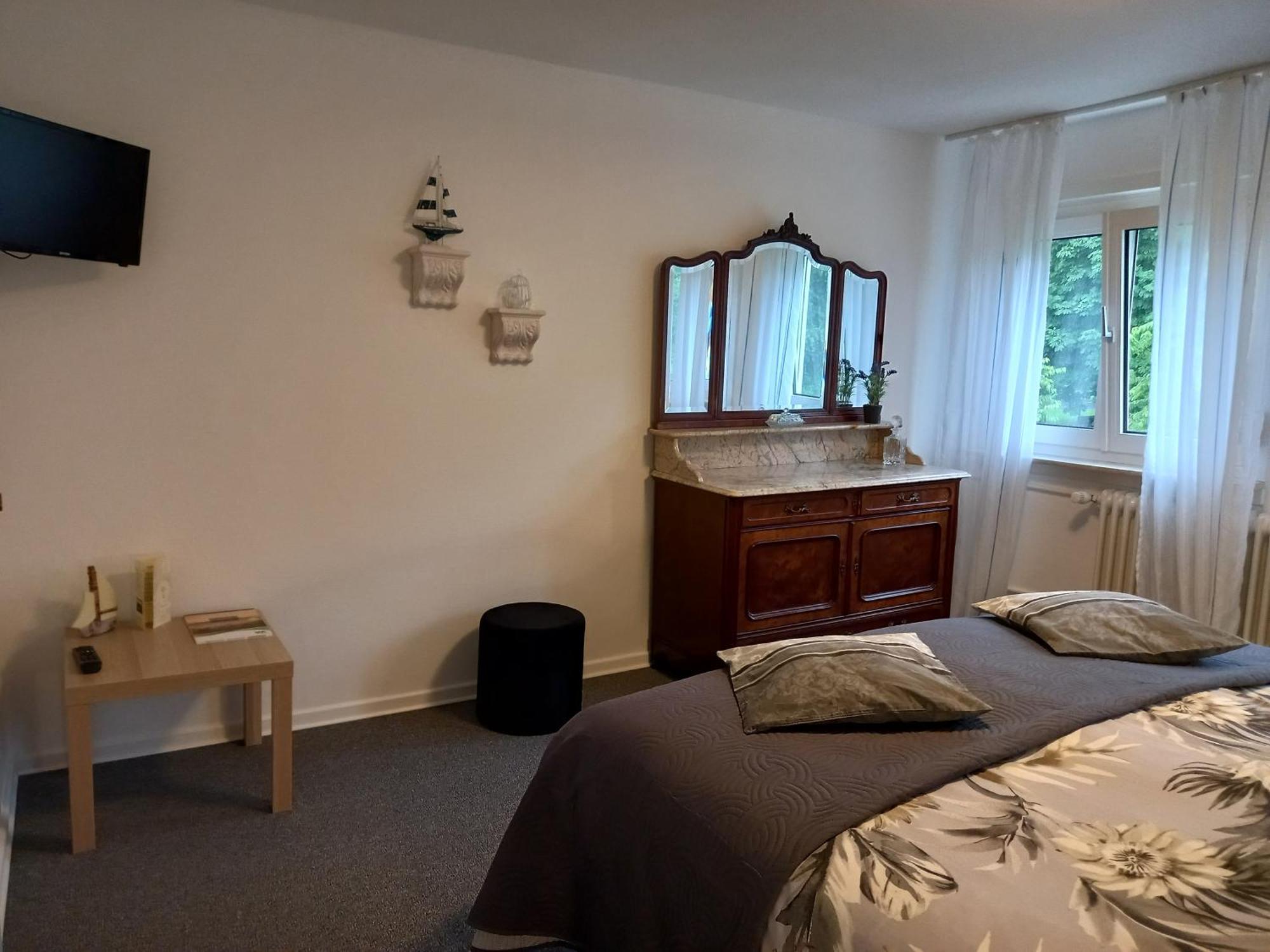 Haus S.E.E. Hotell Marienthal  Rum bild